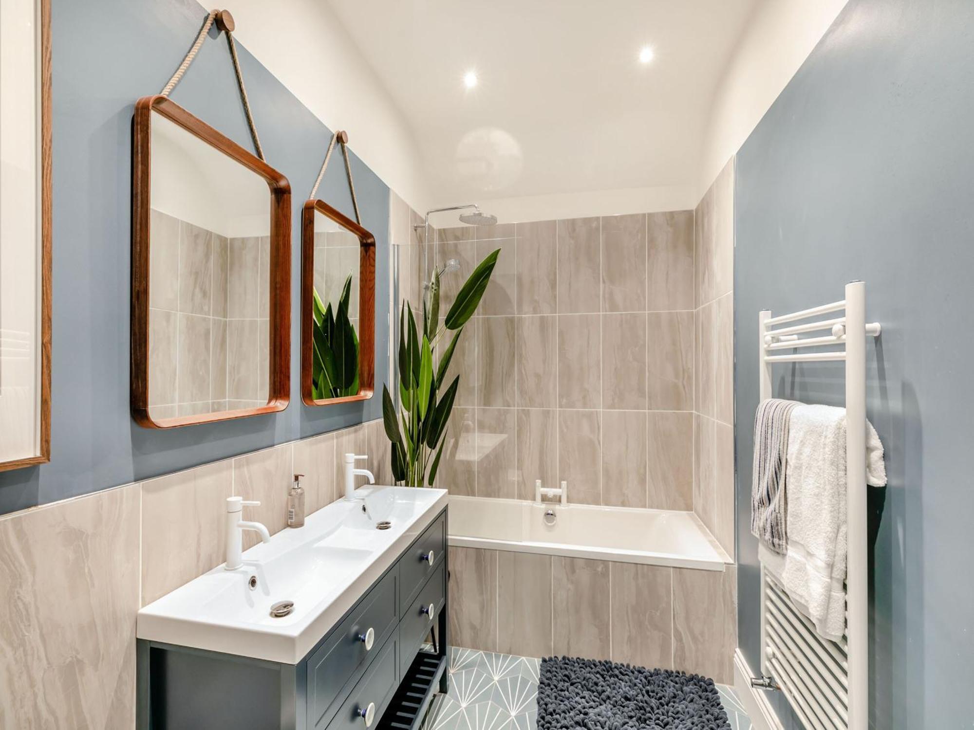Verona House Tideswell Extérieur photo
